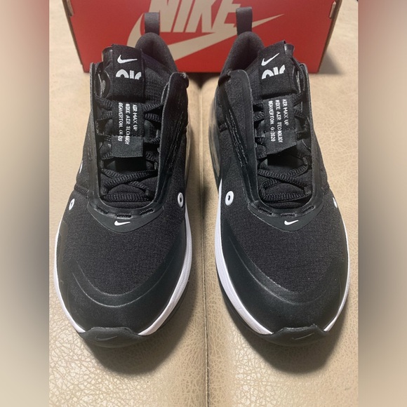 Womens Nike Air Max Up Black/White/Metallic NWB - Size 6.5 - Picture 5 of 15